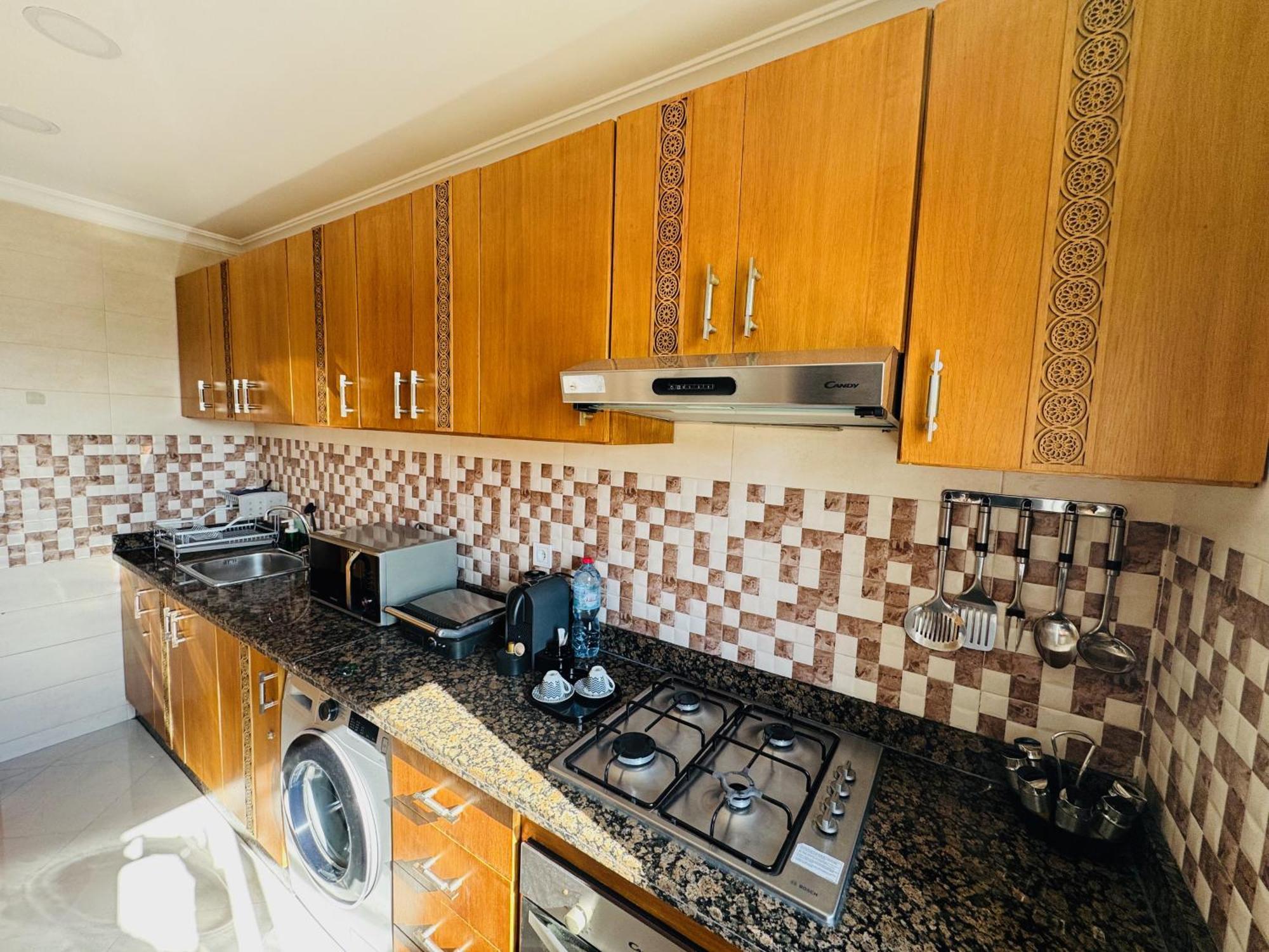 Modern Apartment In The Heart Of Танжер Экстерьер фото